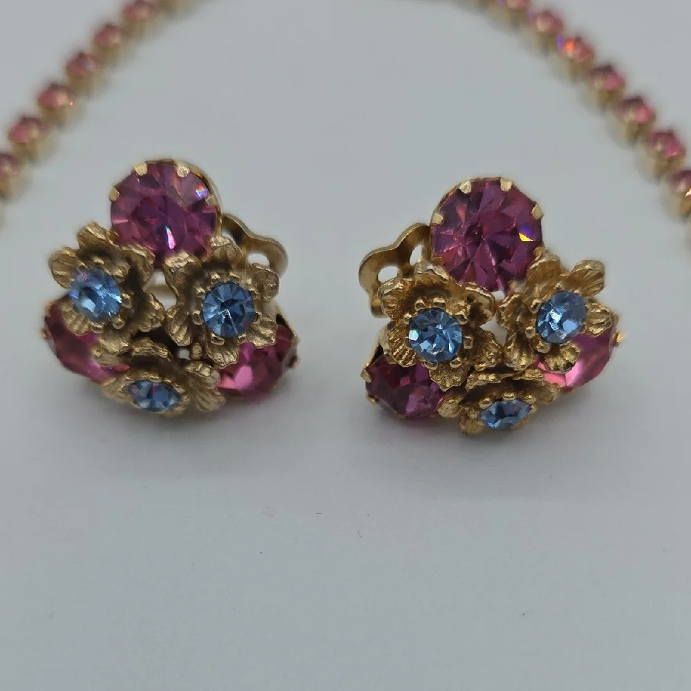 Elegant Pink and Blue Floral Necklace and Earring Set